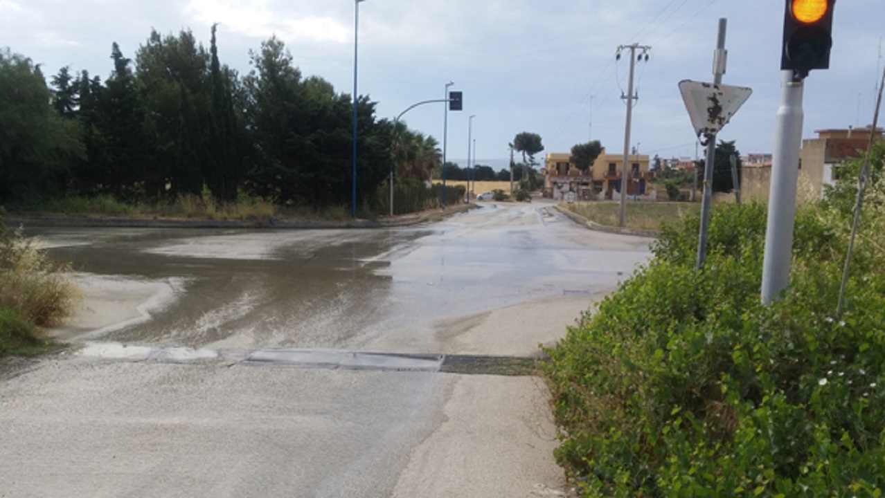 perdita IDRICA 1280X720 CARBONE FOGGIA