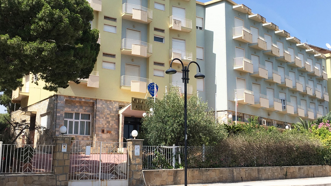 GRAND HOTEL TERME 1280X720