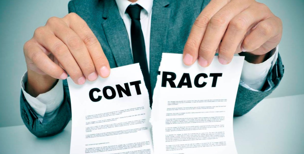 contratto stracciato