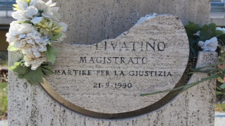 danni-stelle-livatino