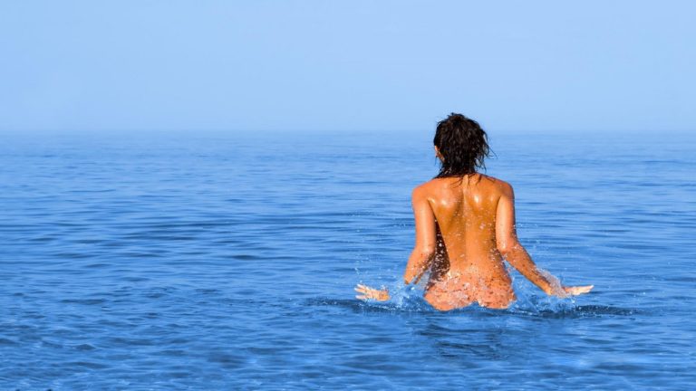 spiaggia nudisti