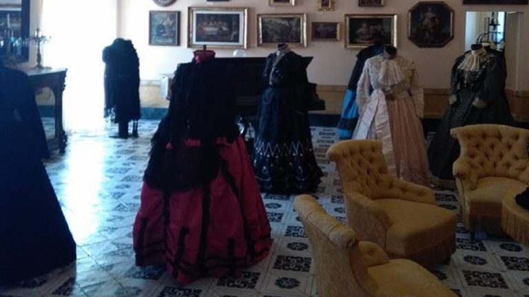 mostra abiti museo scaglione