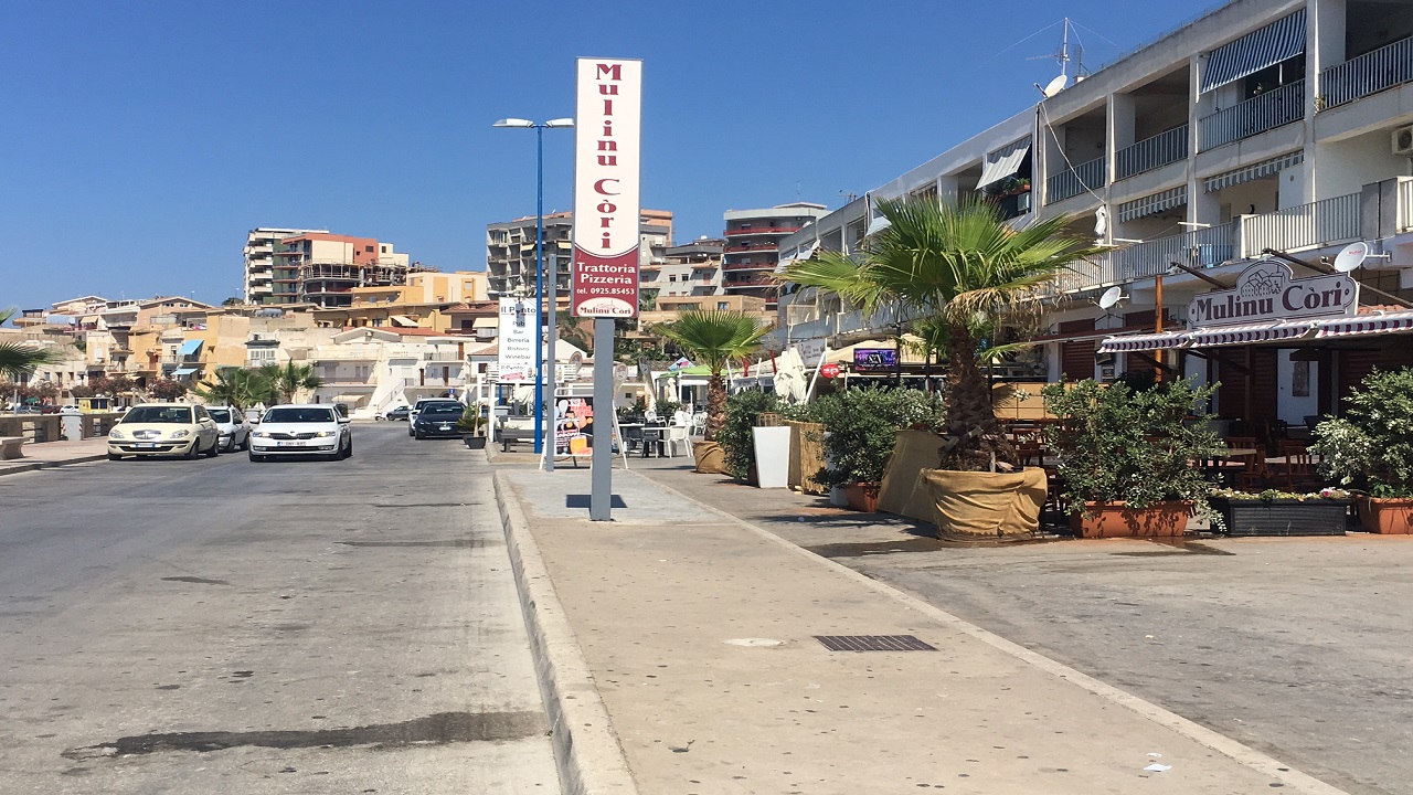 stazzone esercizi commerciali