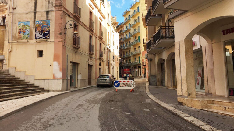 Corso Vittorio Emanuele cedimento 1