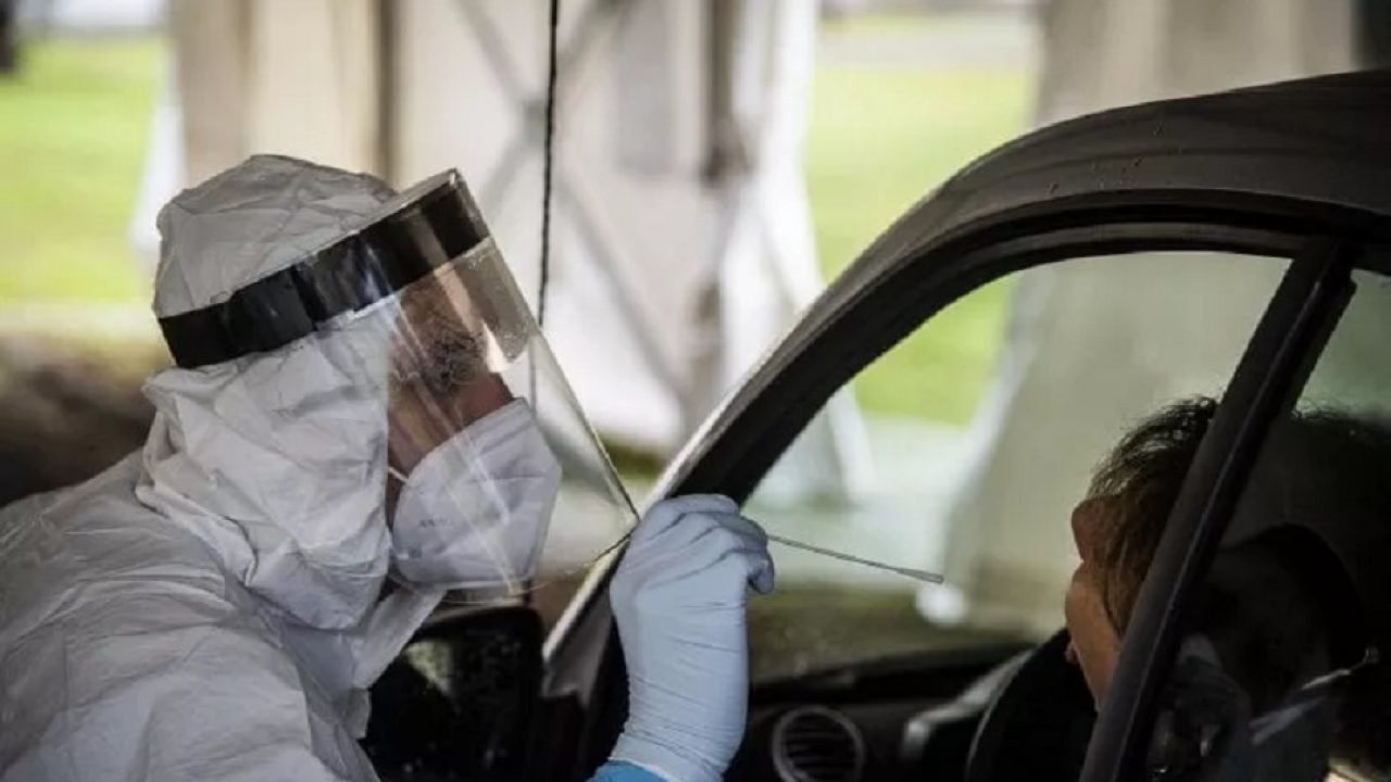 SCREENING COVID DRIVE IN