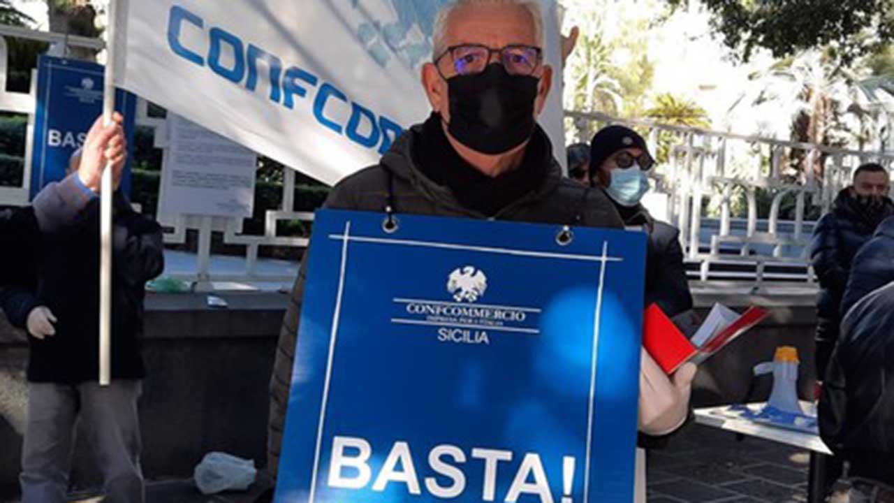 protesta commercianti