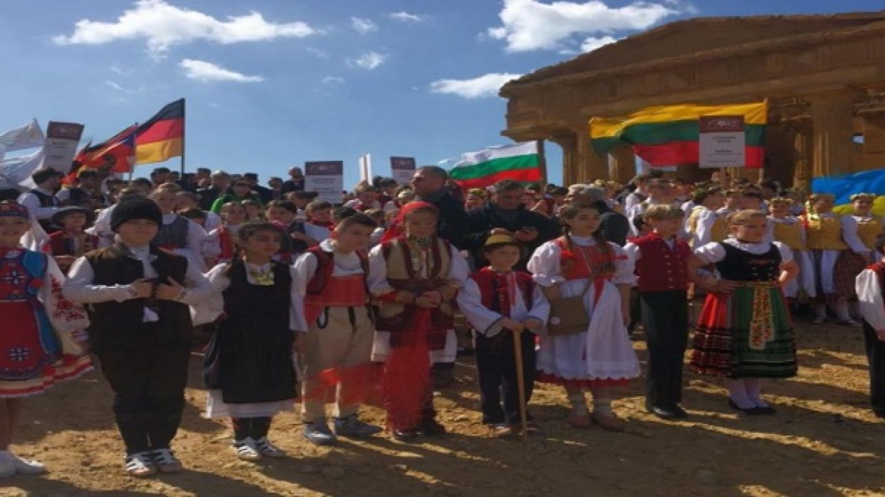 Anche nel 2021 salta la Sagra del Mandorlo in Fiore