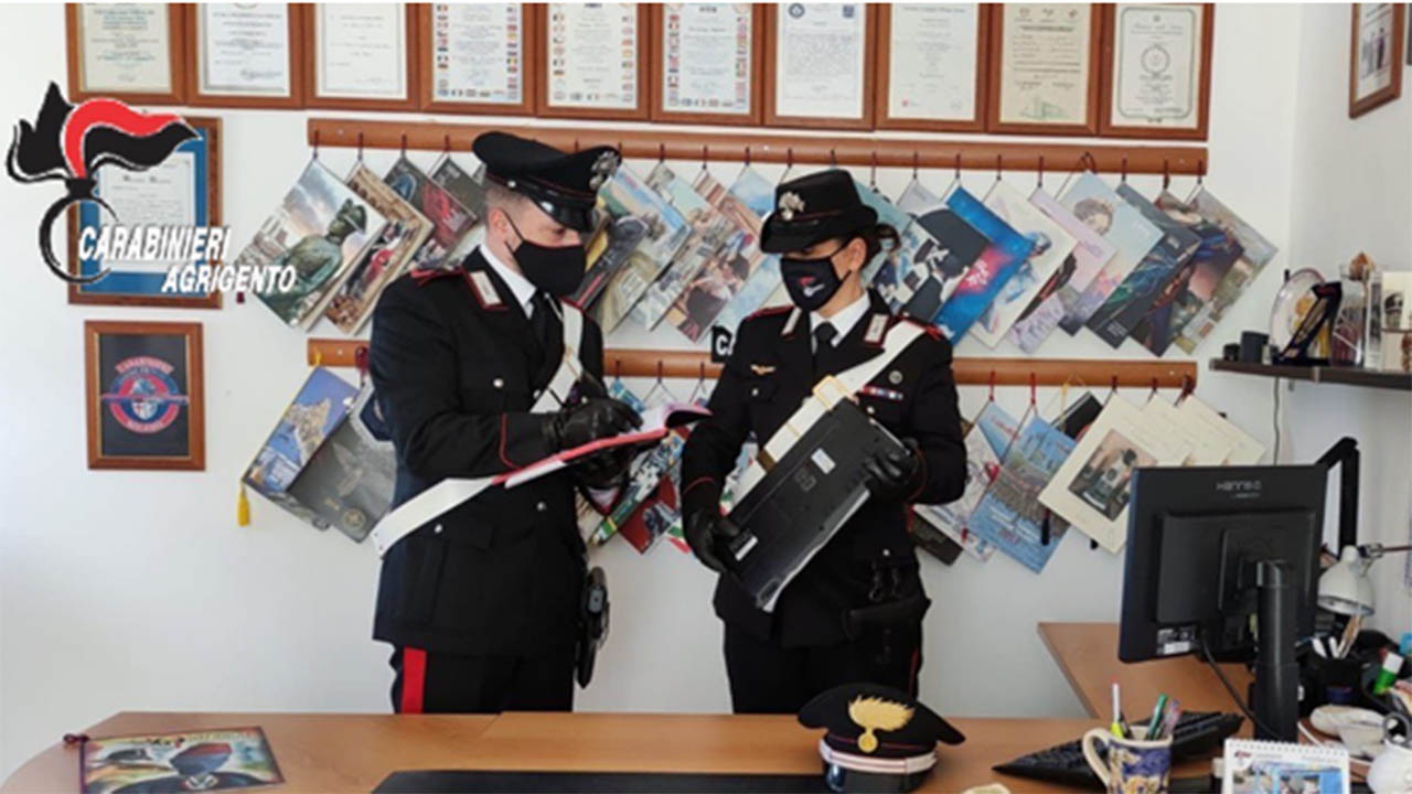 Lampedusa carabinieri