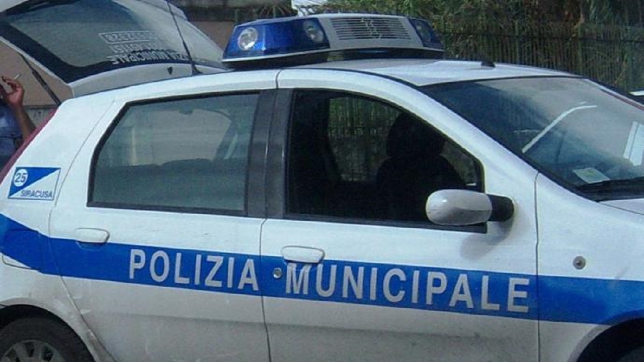 VIGILI URBANI SIRACUSA