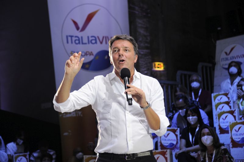 Renzi lancia “Primavera delle idee” e accoglie sfida riformista del Pd