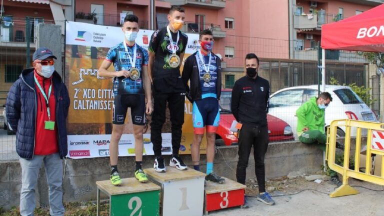 costa biker podio 2021 CL