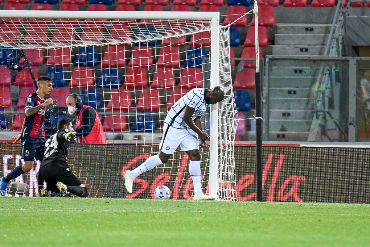 L’Inter vince a Bologna e allunga ancora, decide Lukaku