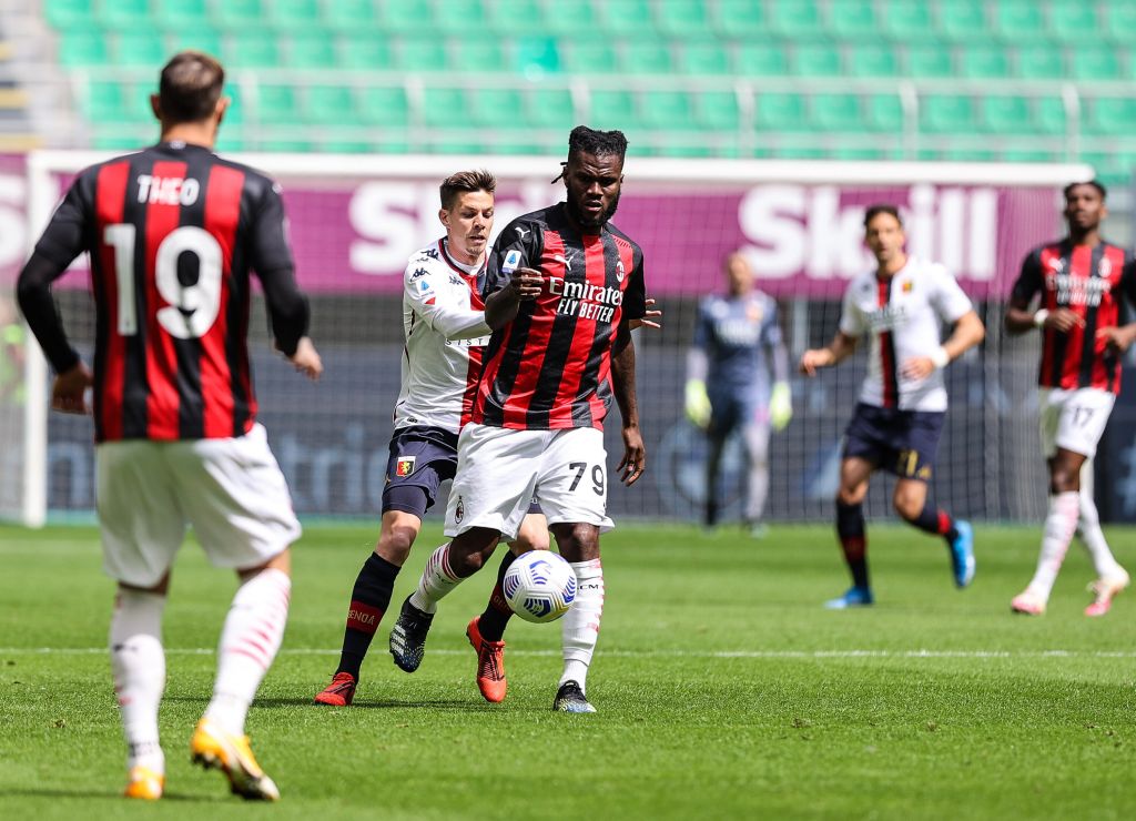 Il Milan torna a vincere a San Siro, 2-1 al Genoa