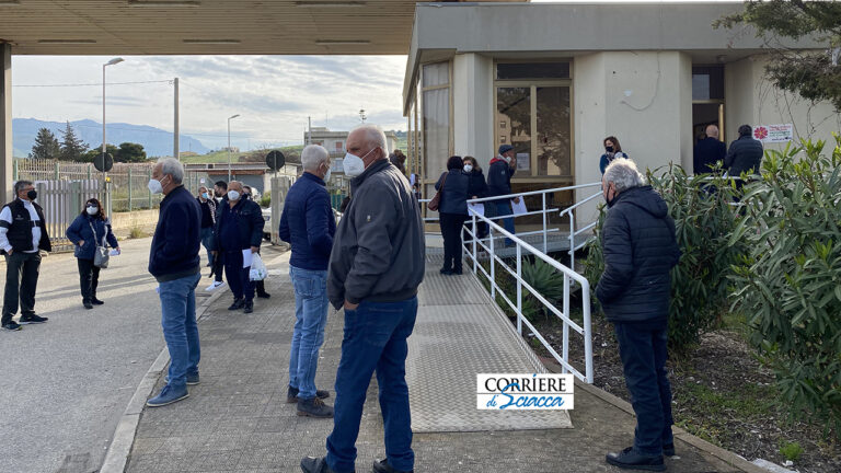 VACCINAZIONE POLIAMBULATORIO SCIACCA 2