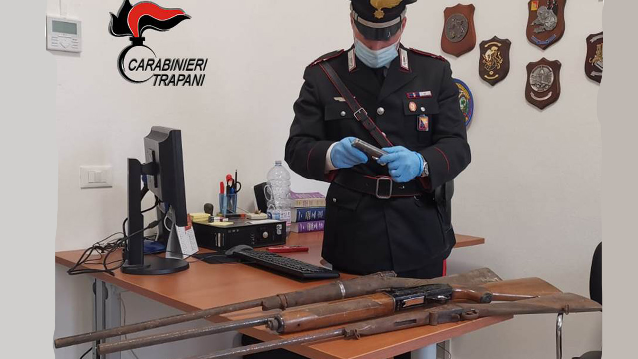 armi pantelleria carabinieri