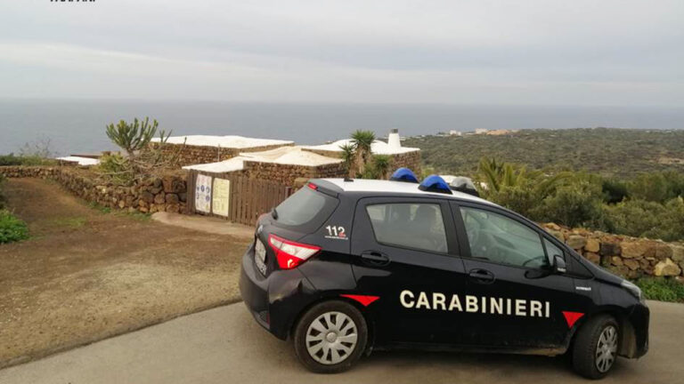 carabinieri pattuglia Pantelleria