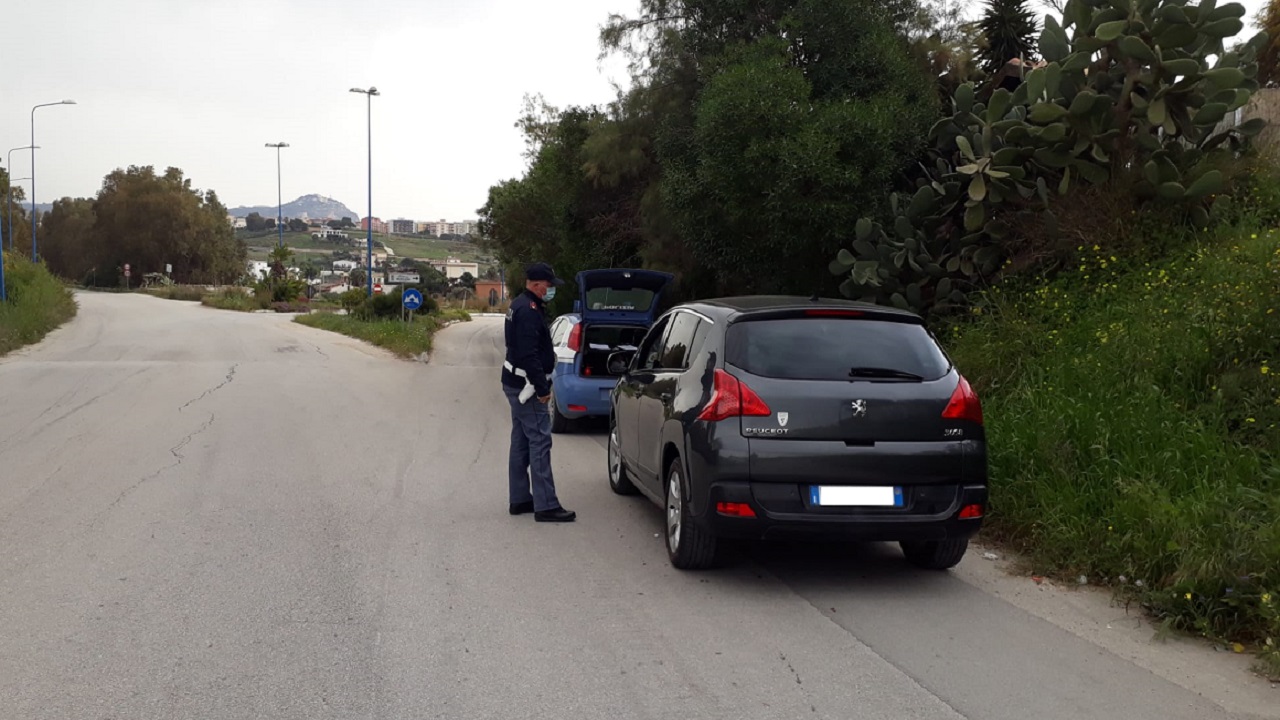 polizia posto di blocco san marco 2021
