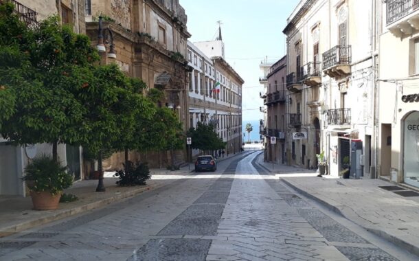 Seconda Pasqua in zona rossa: città semi deserta e silenziosa <font color=
