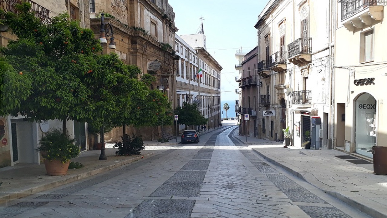 Seconda Pasqua in zona rossa: città semi deserta e silenziosa <font color=