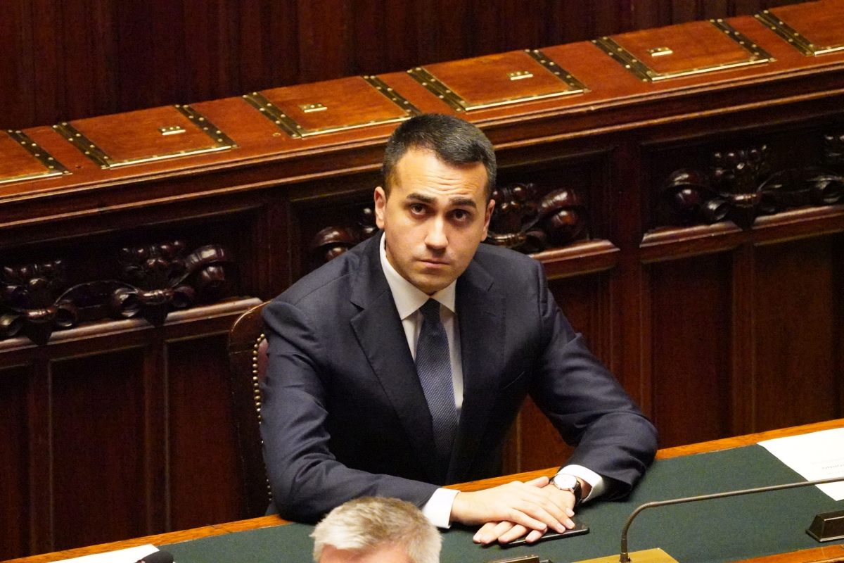 Di Maio “16 maggio data auspicabile per superare il coprifuoco alle 22”