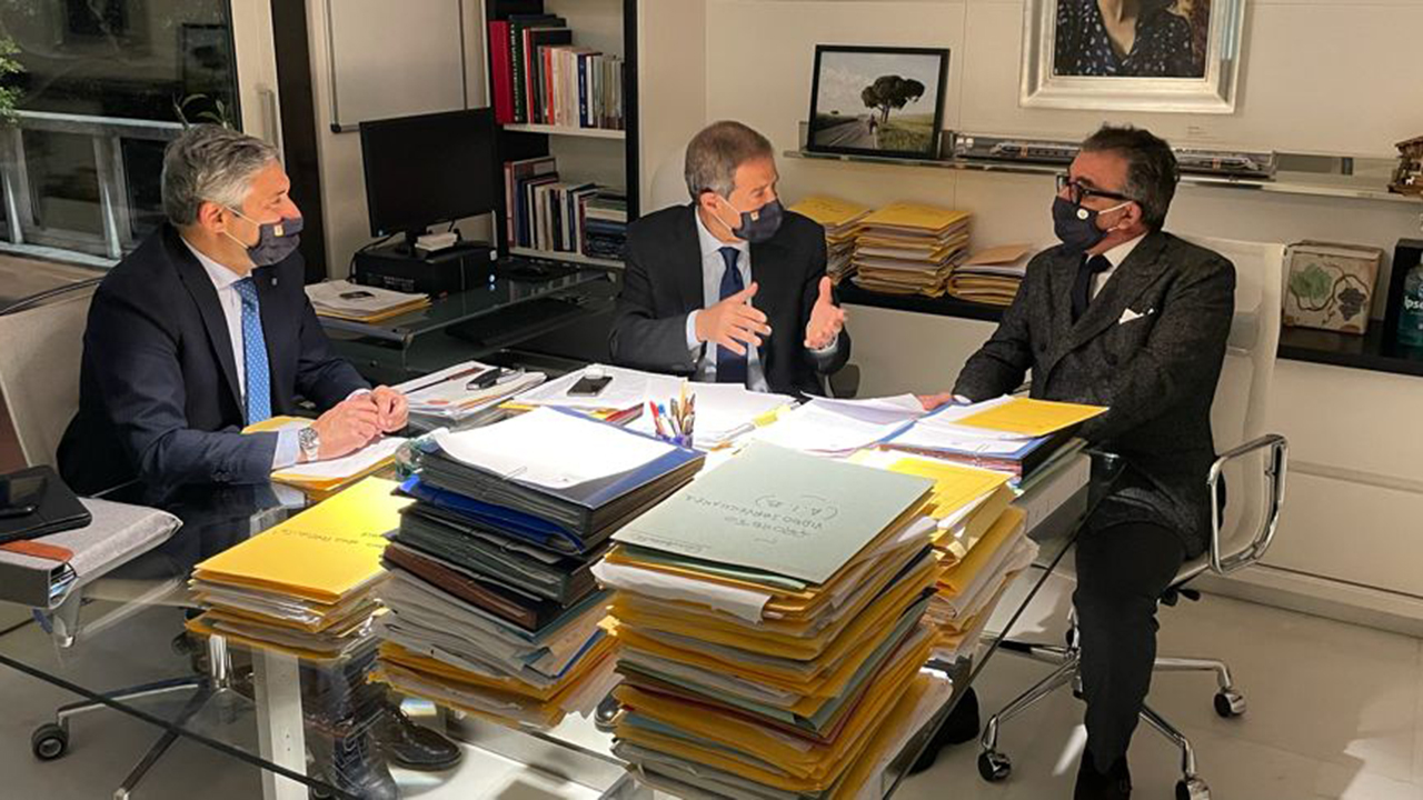 Musumeci, Scilla e Catania