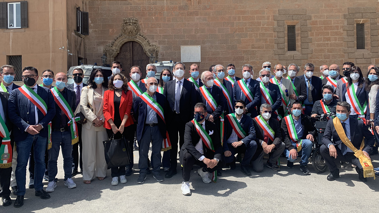 Zone Montane sindaci protesta ARS