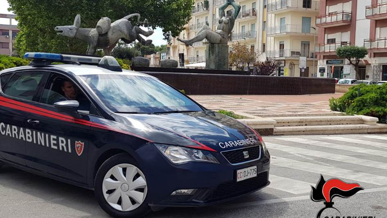 Petrosino, estorcono una pensionata: i carabinieri arrestano due persone