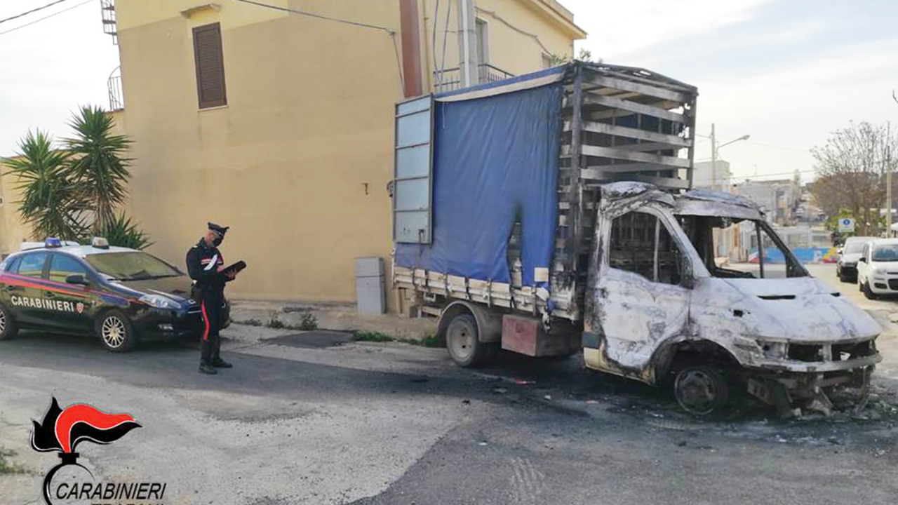 furgone mazara carabinieri