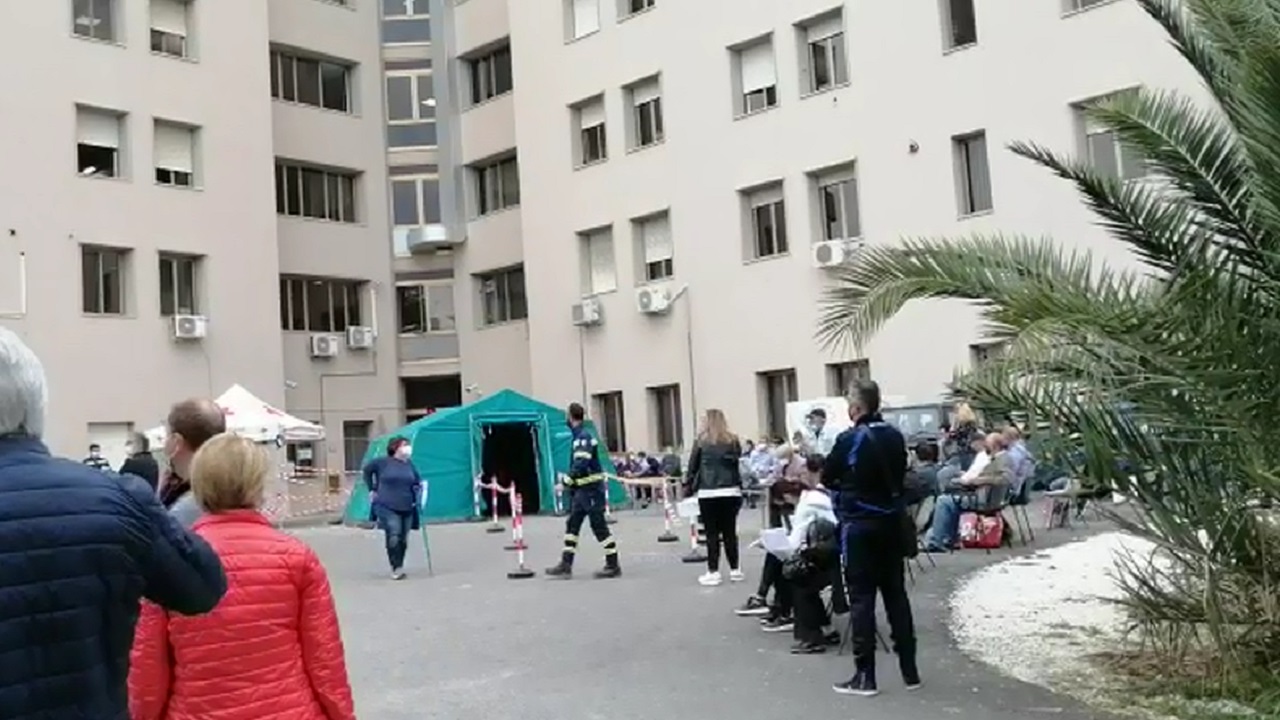 vaccinazioni ospedale esterno