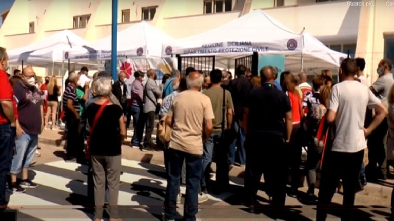 vaccinazioni primo giorno hub sciacca 2021