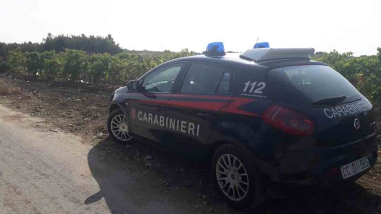 Carabinieri in campagnia pattuglia