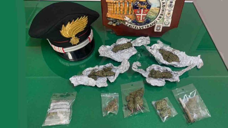 marijuana carabinieri Castelvetrano