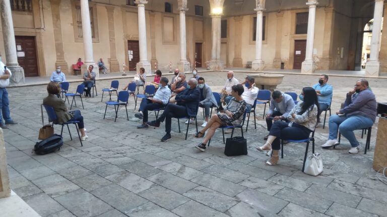 terme riunione politica 2021