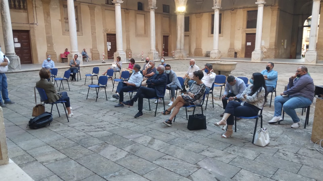 terme riunione politica 2021