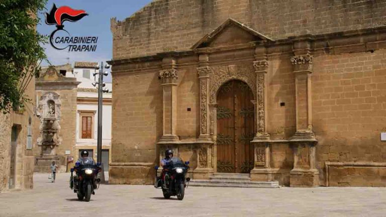 Carabinieri moto Castelvetrano