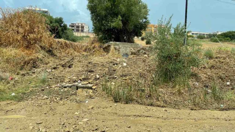 Via LIdo sversamento fogna 3