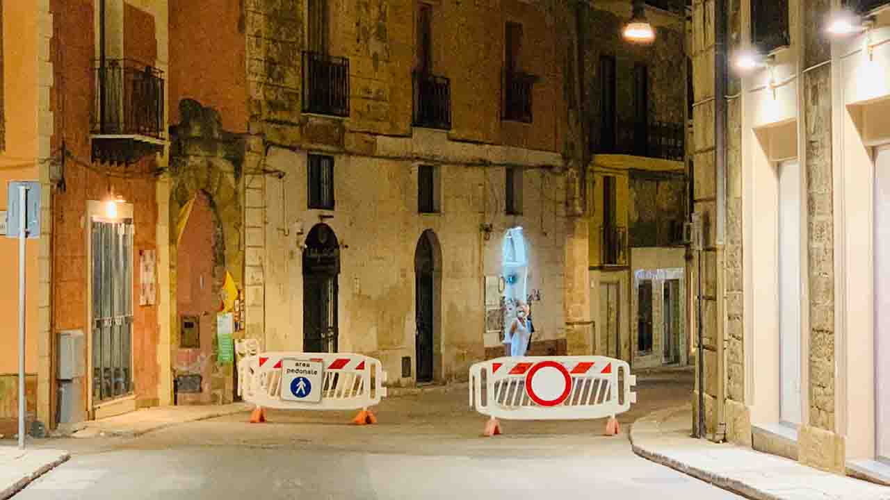 ZTL zona pedonale traffico limitato