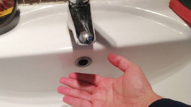 acqua rubinetto a secco