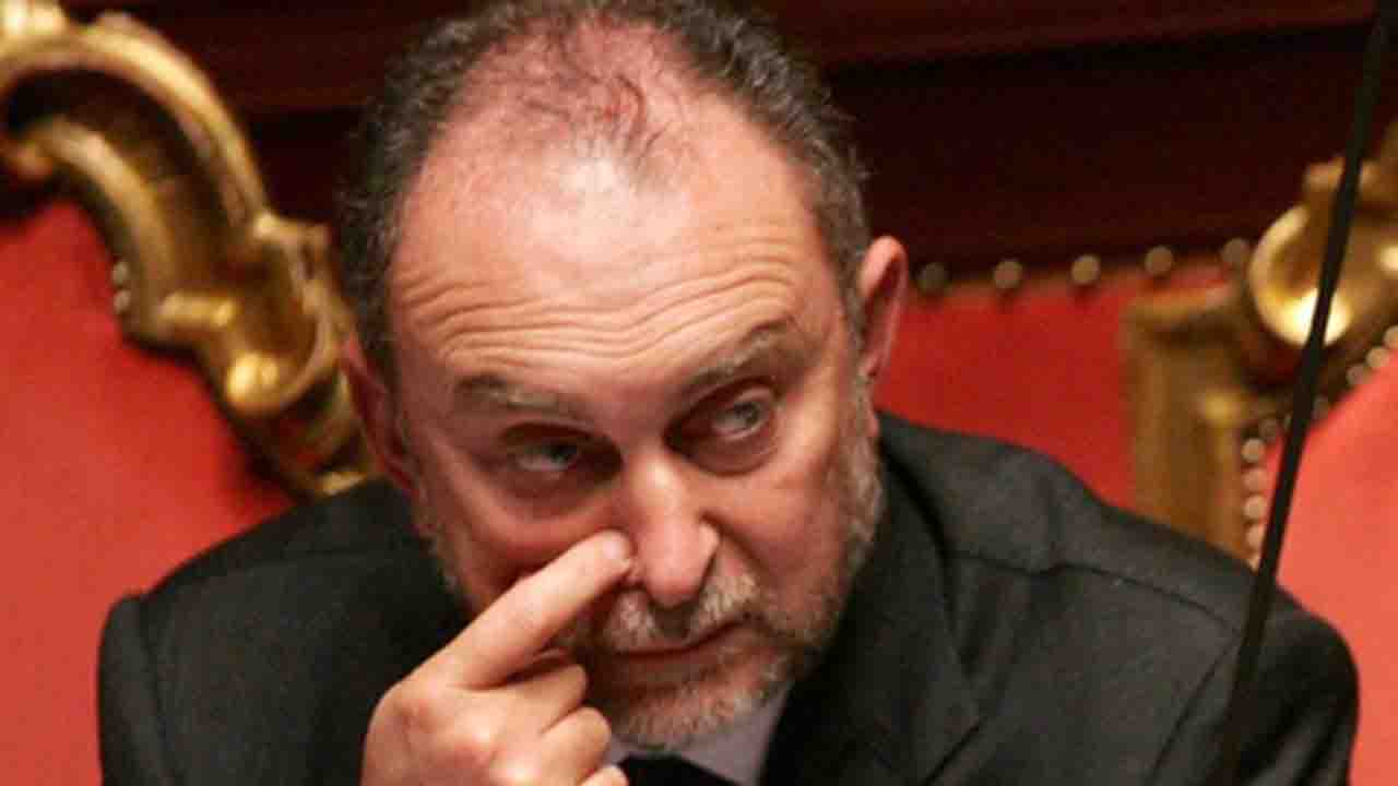 MAFIA: PROCURA PALERMO CHIEDE GIUDIZIO PER SEN. D'ALI'