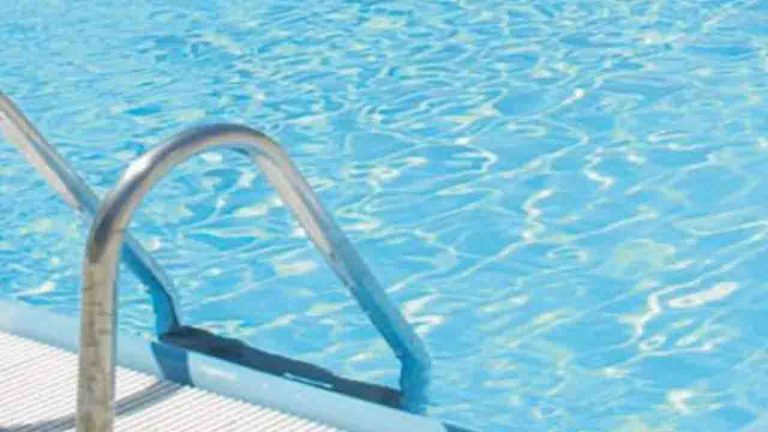 piscina generica