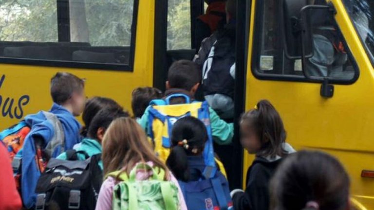 trasporto scolastico bus