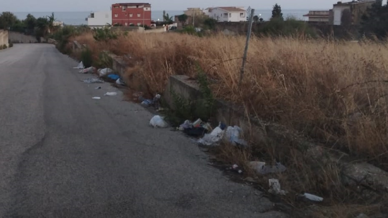 via tonnaroti rifiuti