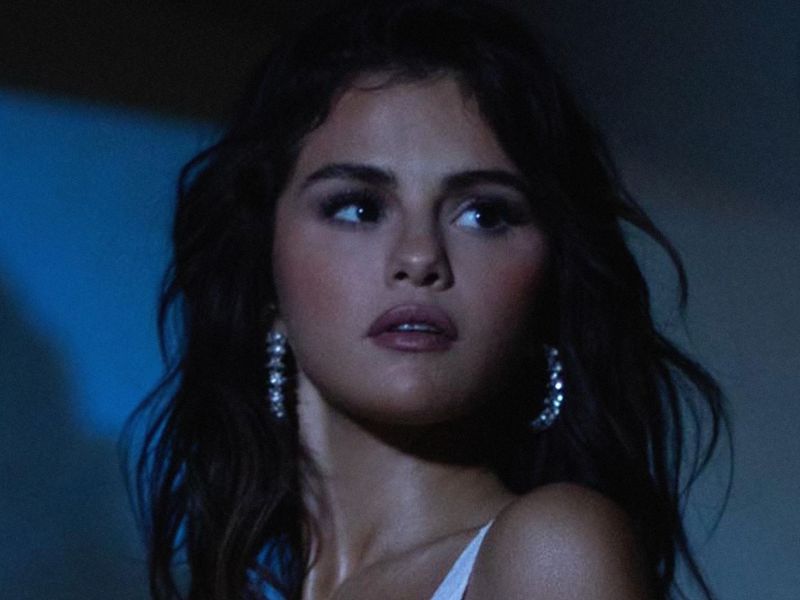 Selena Gomez torna con il singolo “999”