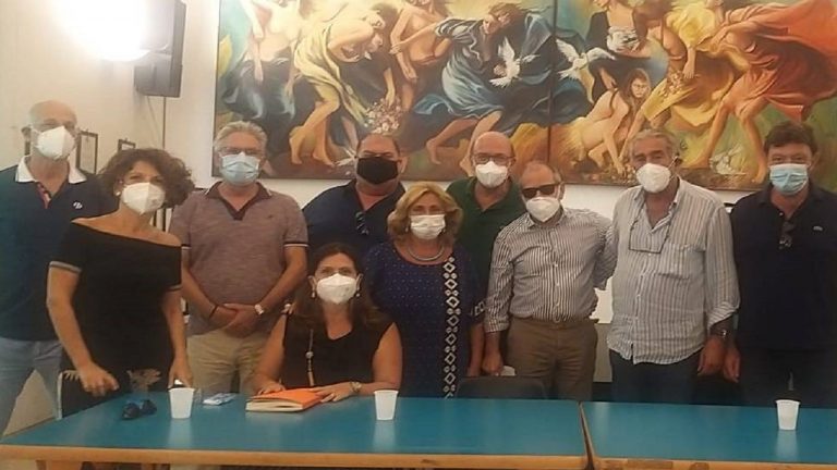 menfi riunione campagna vaccinale