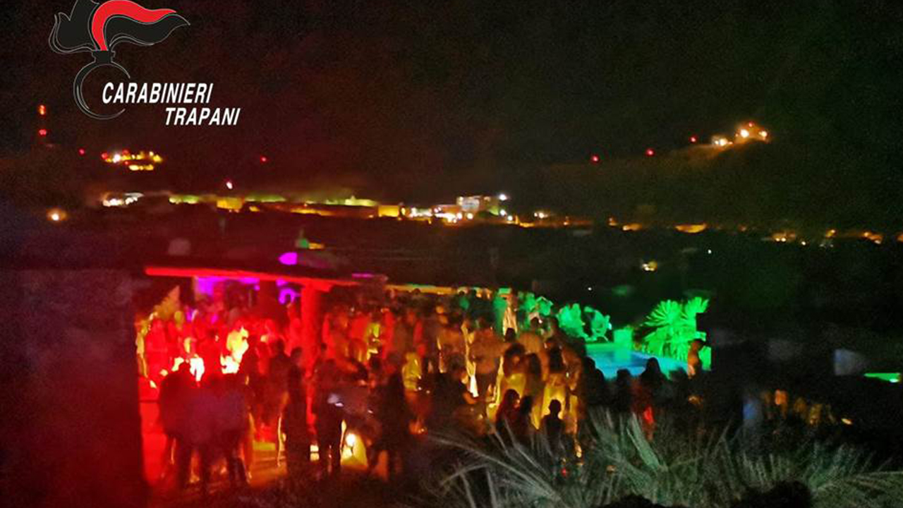 pANTELLERIA FESTA ABUSIVA