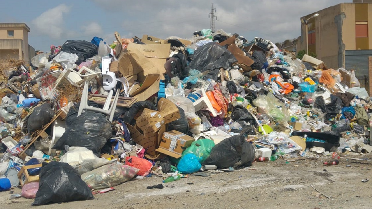 rifiuti santa maria agosto 2021