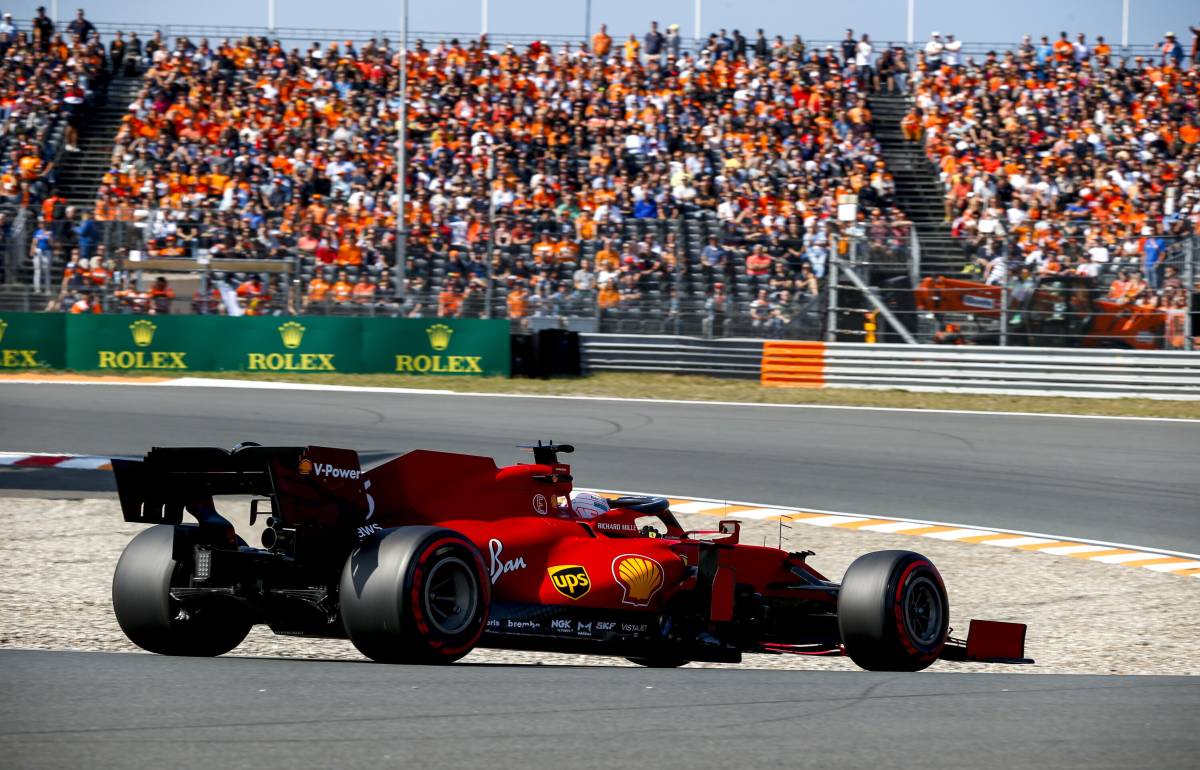 Venerdì rosso in Olanda, Leclerc e Sainz guidano le libere