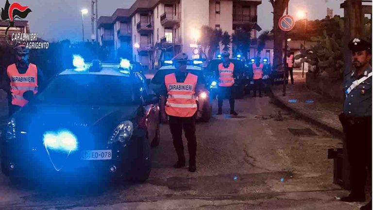 Canicattì movida carabinieri