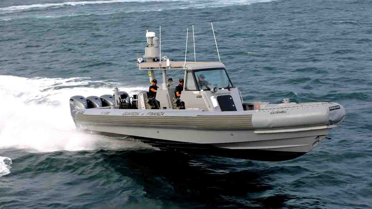 Guardia Finanza motovedetta