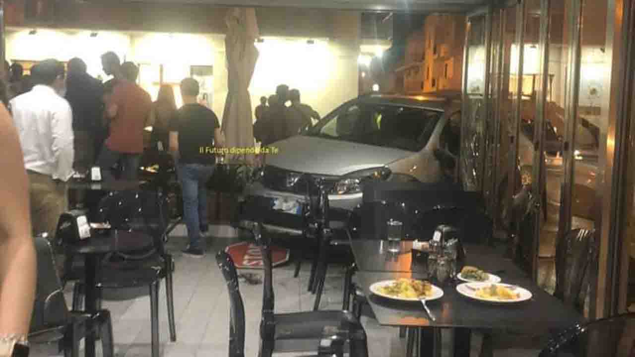 Incidente Menfi bar